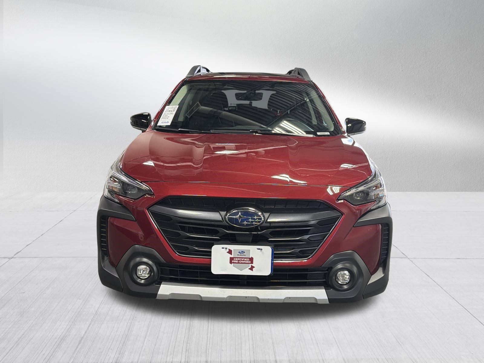 Certified 2025 Subaru Outback Limited AWD/4WD image 2