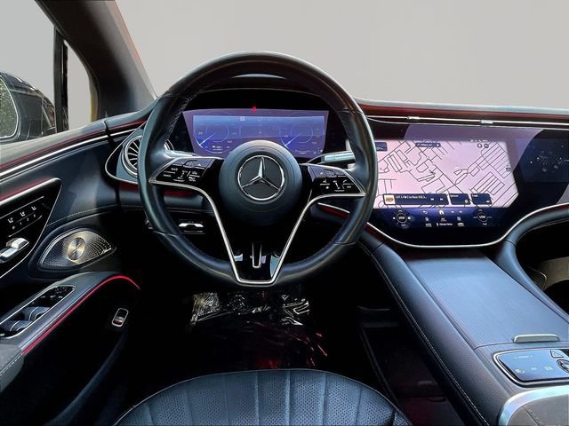 Used 2022 Mercedes-Benz EQS 580 4MATIC Sedan image 10
