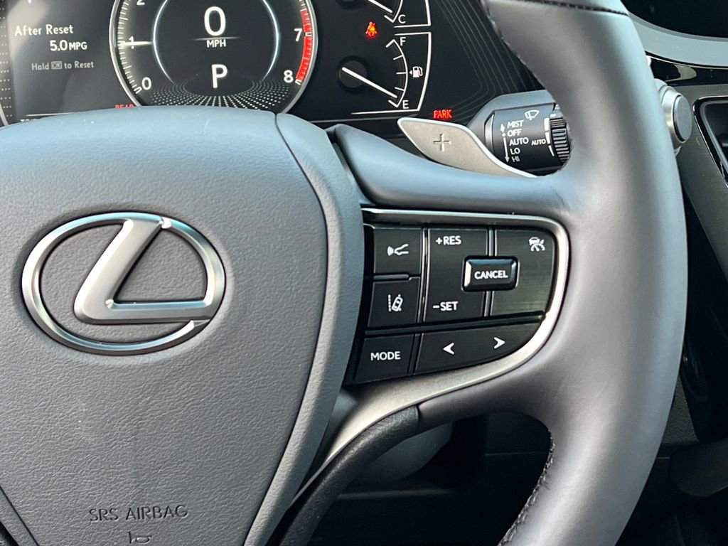 New 2025 Lexus ES 350 w/ Premium Package image 15