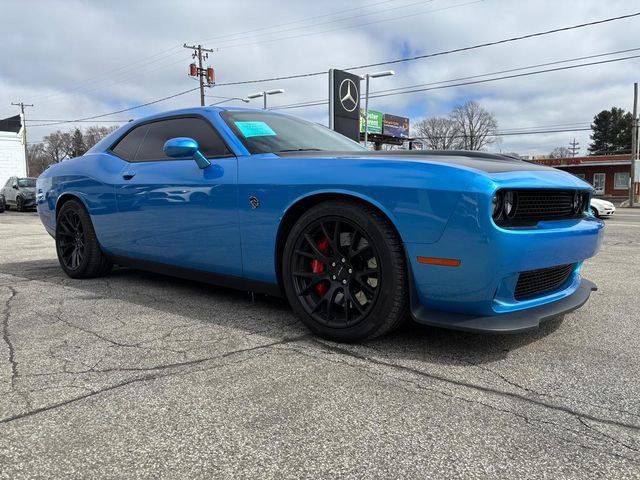 Used 2016 Dodge Challenger SRT Hellcat image 4
