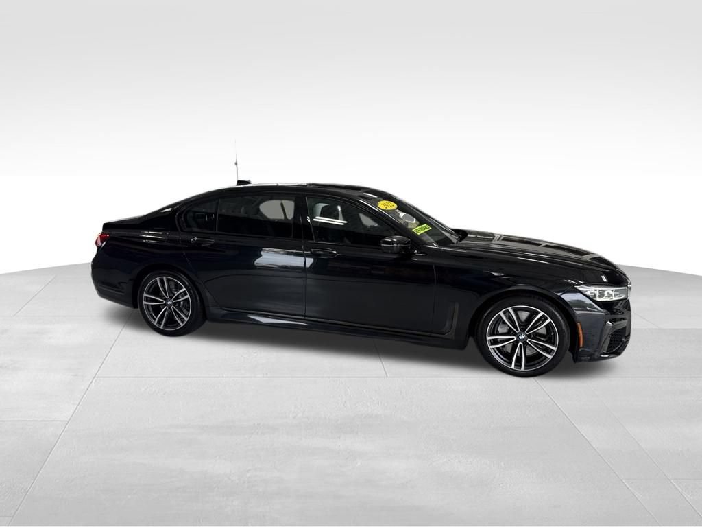 Used 2022 BMW 750i xDrive w/ M Sport Package AWD/4WD image 7