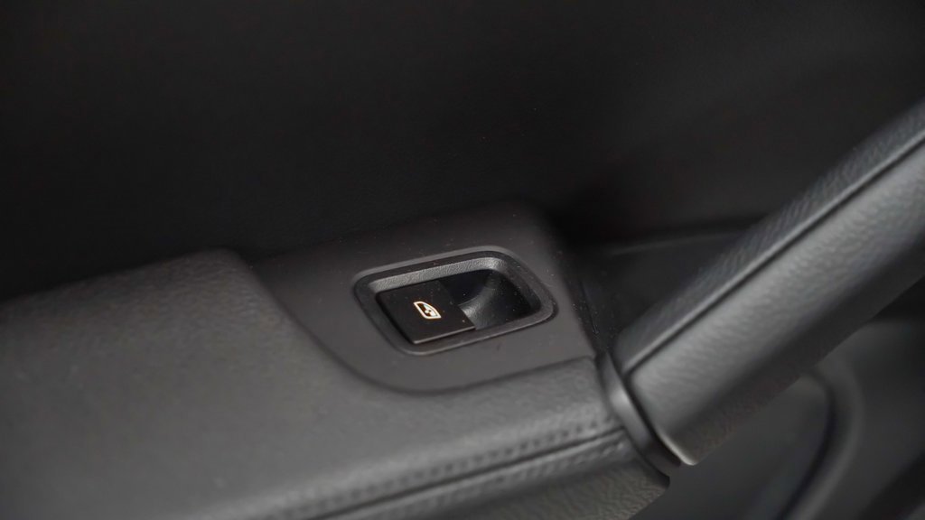 Certified 2025 Porsche Cayenne image 16