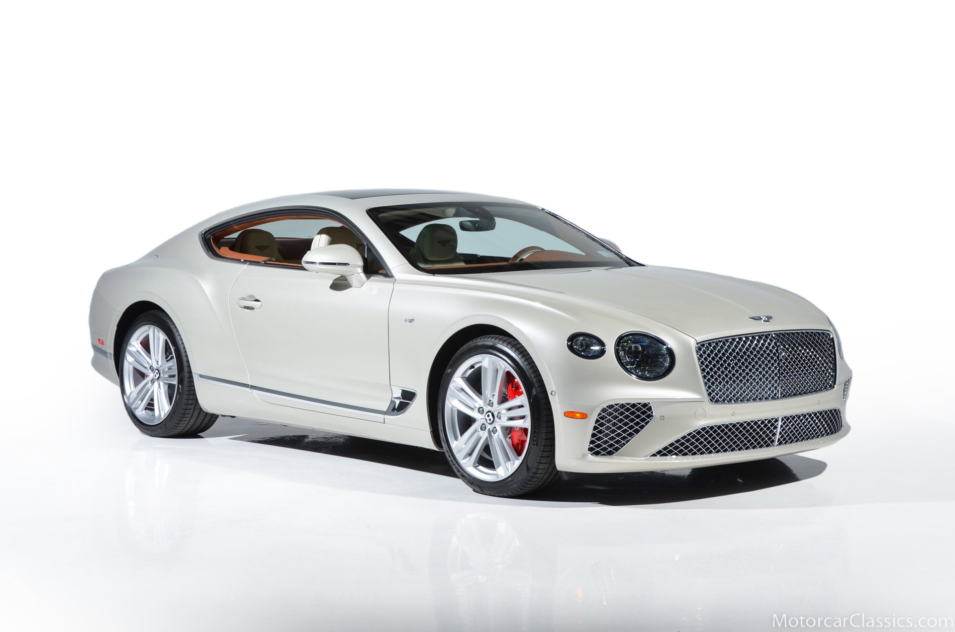 Used 2022 Bentley Continental GT image 1