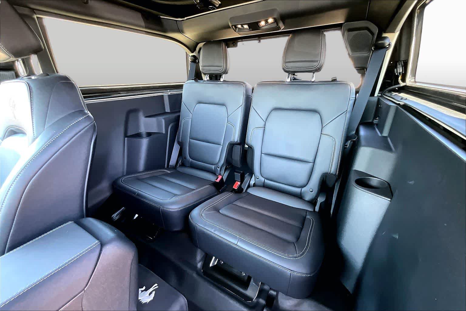 Used 2025 Ford Bronco Badlands AWD/4WD image 21