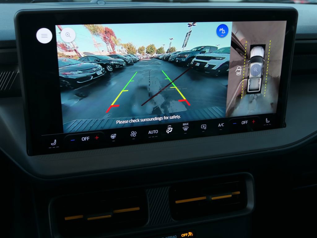 Used 2025 Ford Maverick Tremor image 21