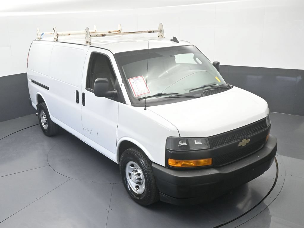 Used 2018 Chevrolet Express 2500 RWD image 36