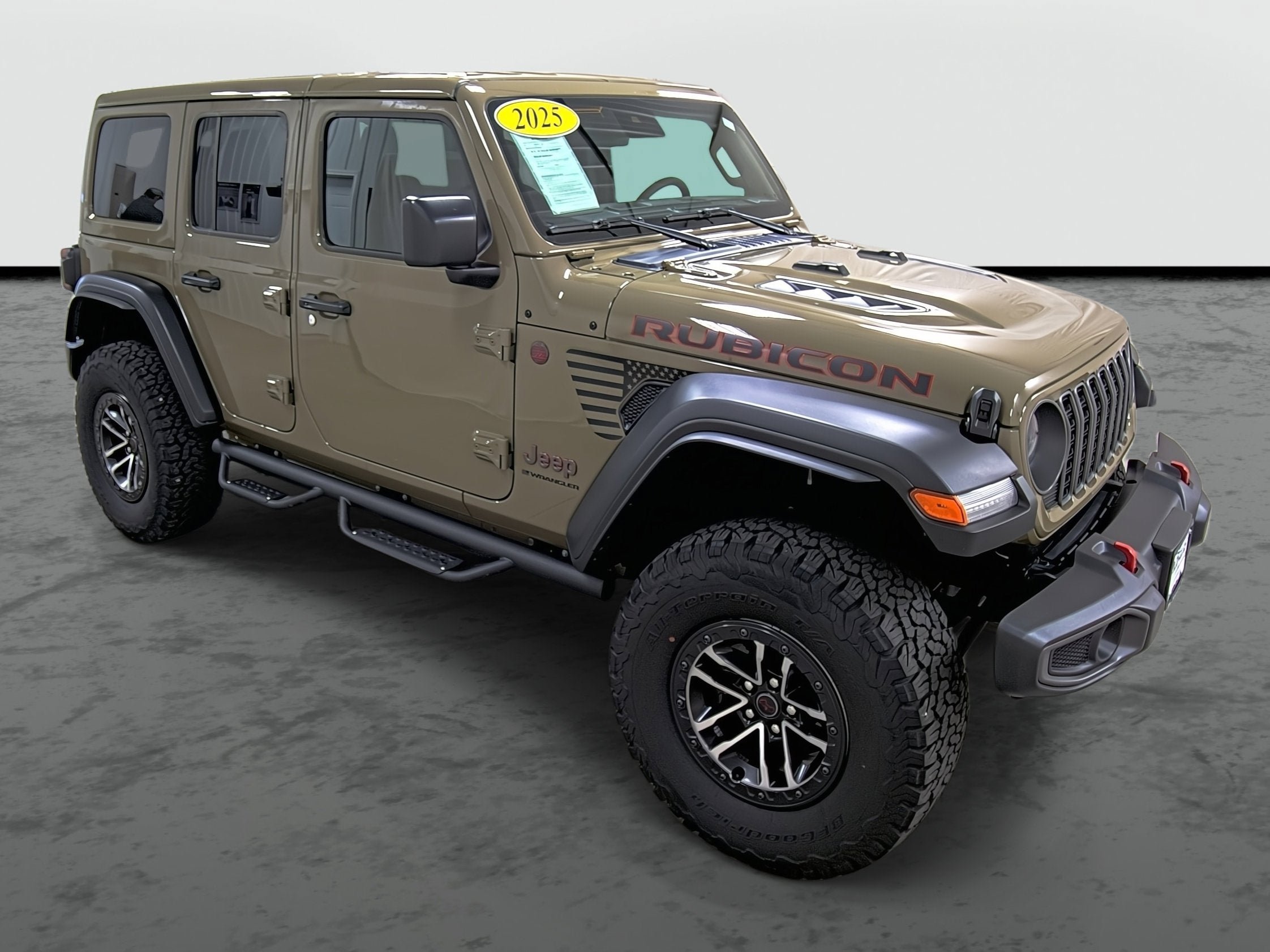 Used 2025 Jeep Wrangler Unlimited Rubicon w/ XTREMEE 35" Tire Package AWD/4WD image 5