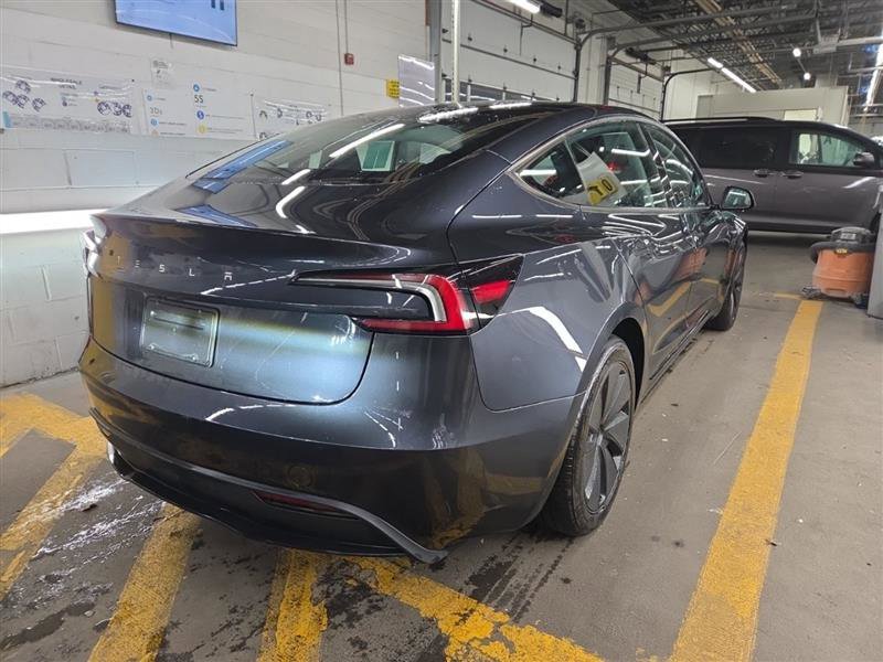 Used 2024 Tesla Model 3 image 5