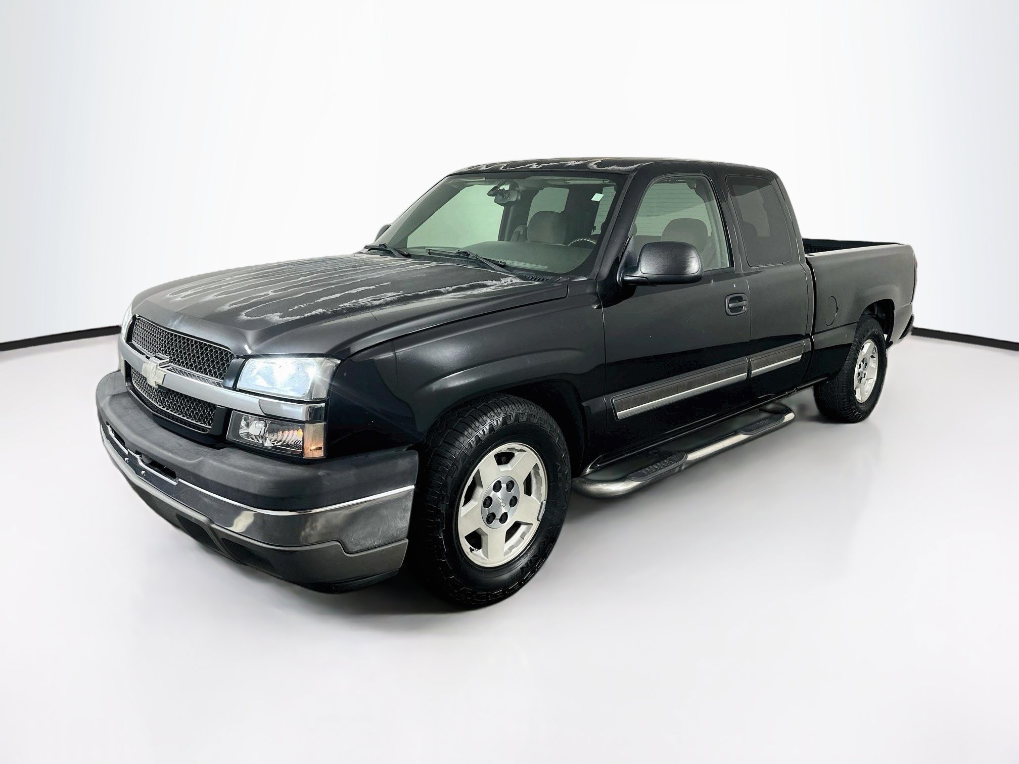 Used 2005 Chevrolet Silverado 1500 LS w/ Light Duty Power Package RWD image 3