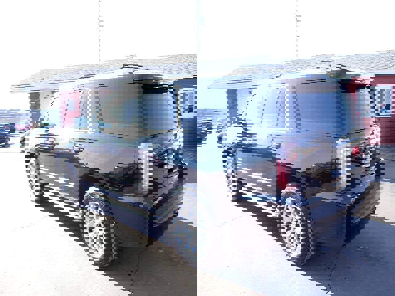 Used 2015 GMC Yukon SLT w/ Open Road Package image 4