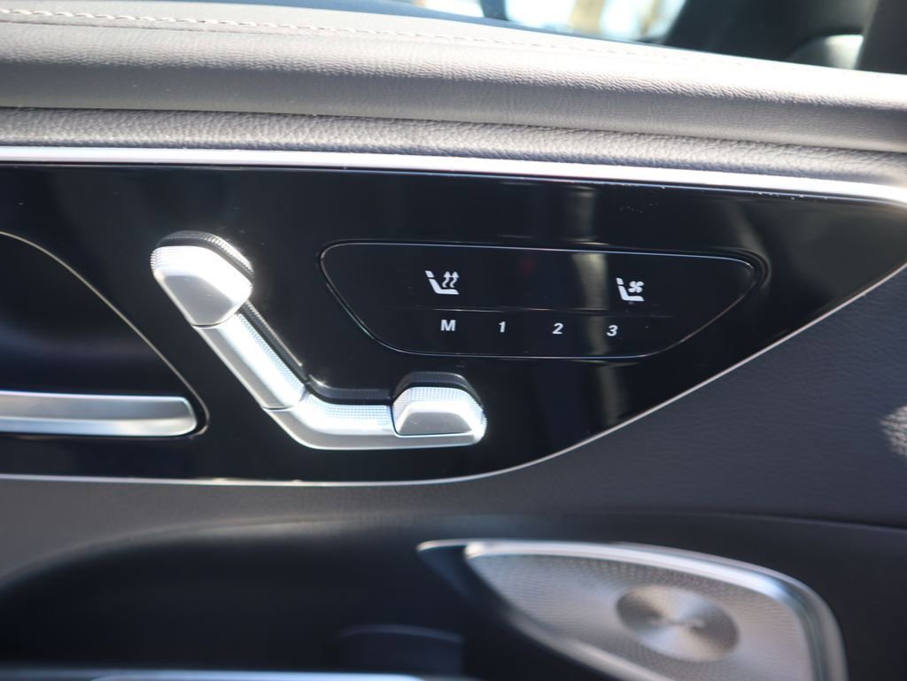 Certified 2025 Mercedes-Benz C 300 Sedan image 19