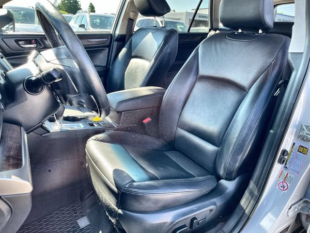 Used 2017 Subaru Outback 2.5i Limited AWD/4WD image 15