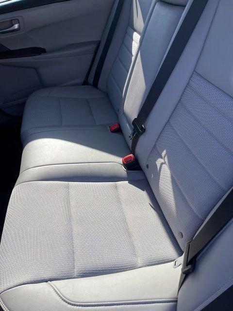 Used 2017 Toyota Camry SE FWD image 10