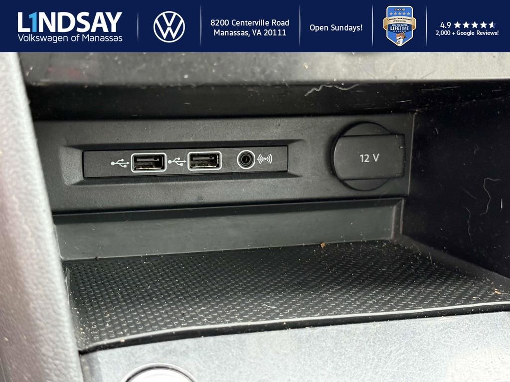 Used 2018 Volkswagen Tiguan SE image 19