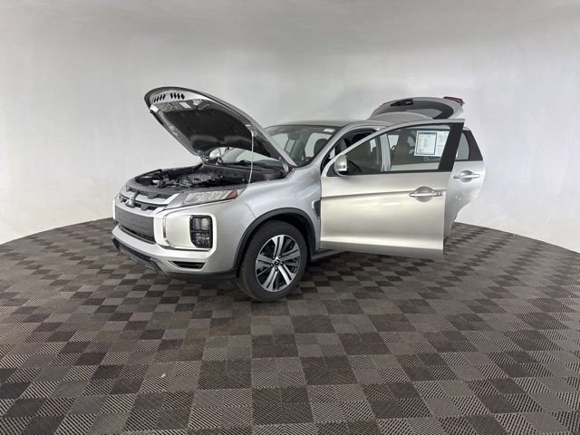 Used 2025 Mitsubishi Outlander Sport ES image 13