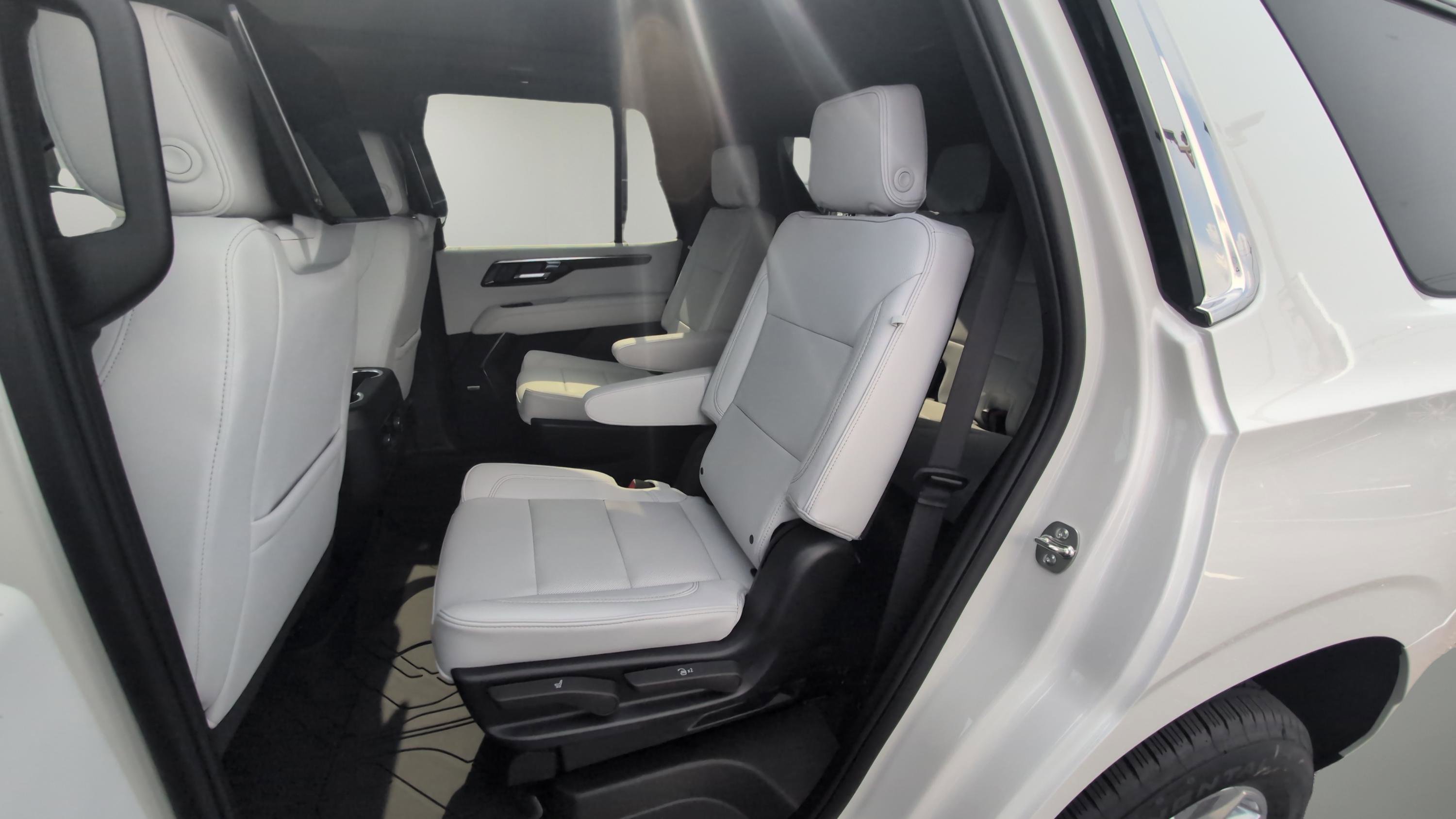 New 2025 Chevrolet Tahoe Premier image 16