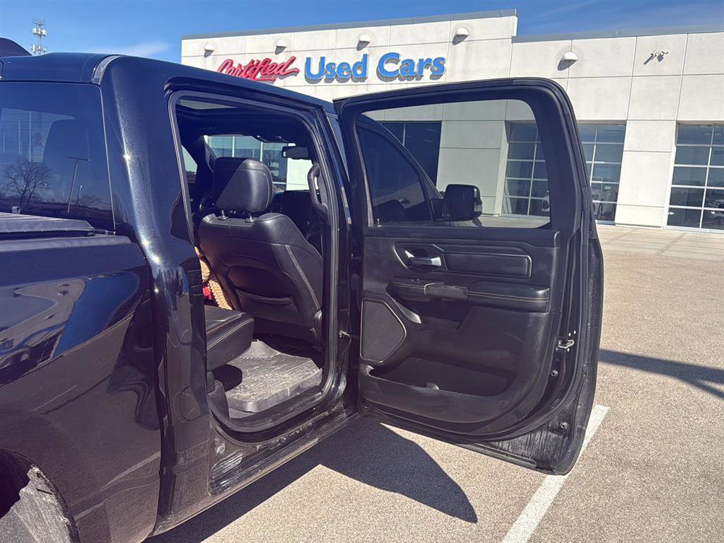 Used 2019 RAM 1500 Sport w/ Leather & Sound Group image 17
