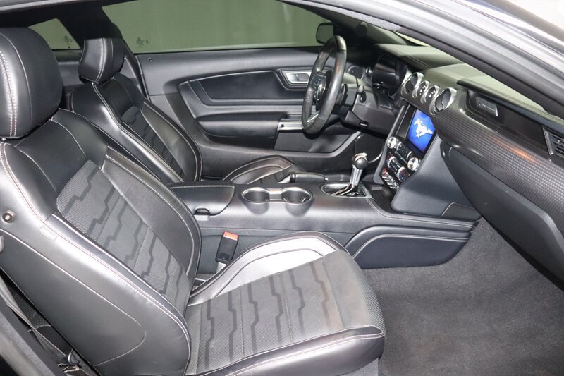 Used 2021 Ford Mustang GT Premium w/ GT Performance Package RWD image 21