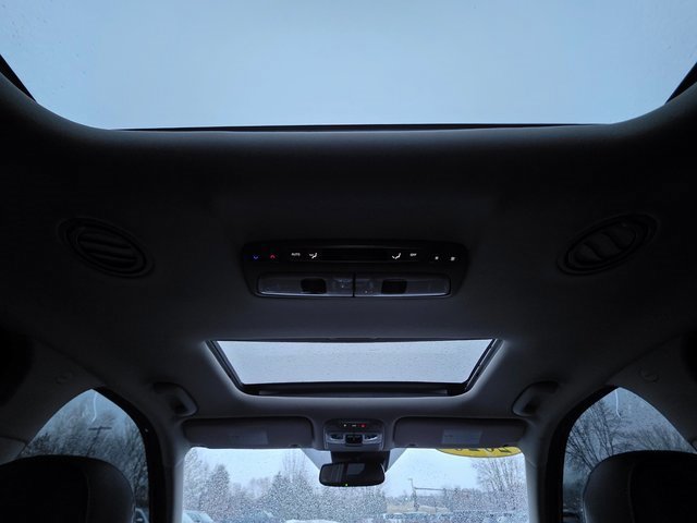 Used 2020 Kia Telluride SX image 25