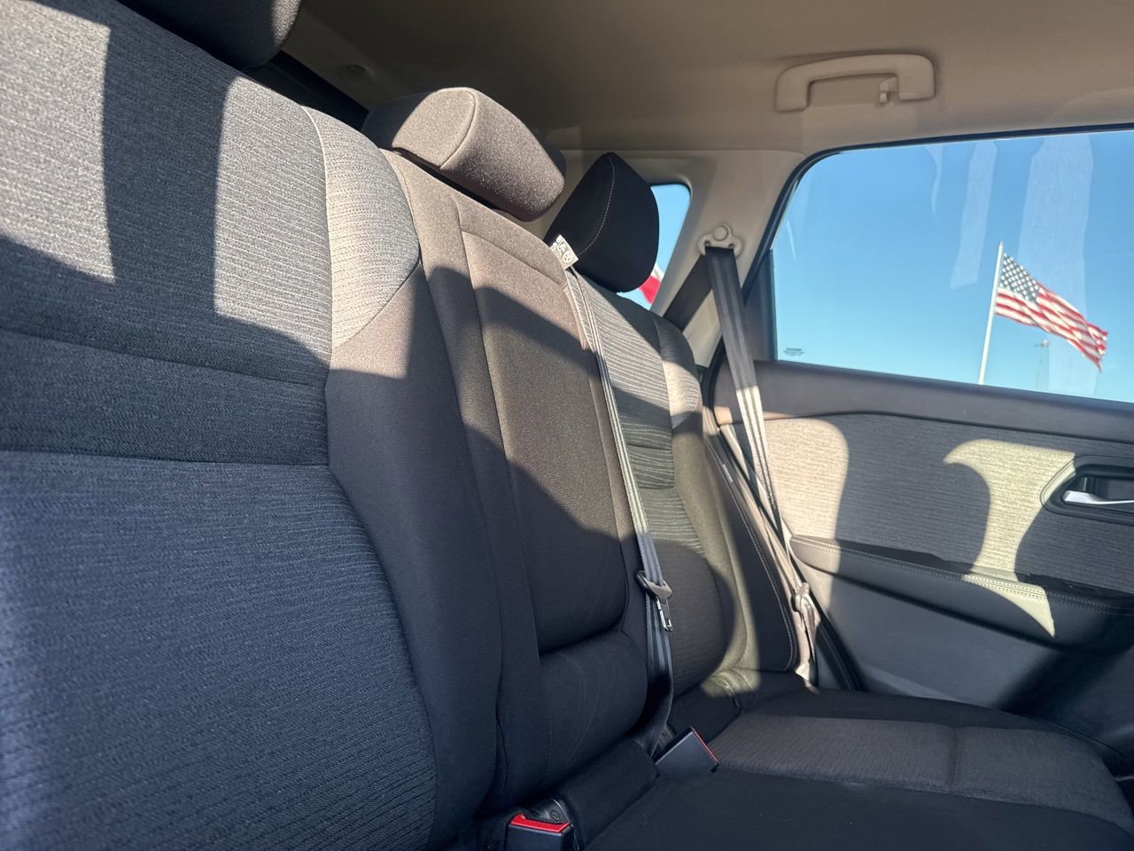 Certified 2023 Nissan Rogue SV FWD image 31