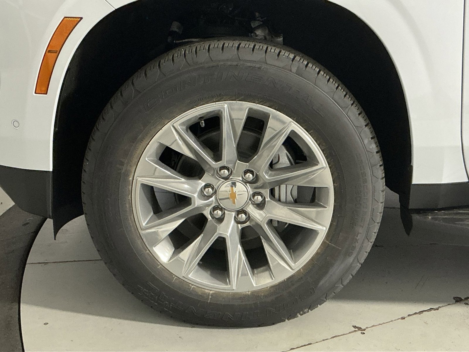 New 2026 Chevrolet Suburban Premier image 20