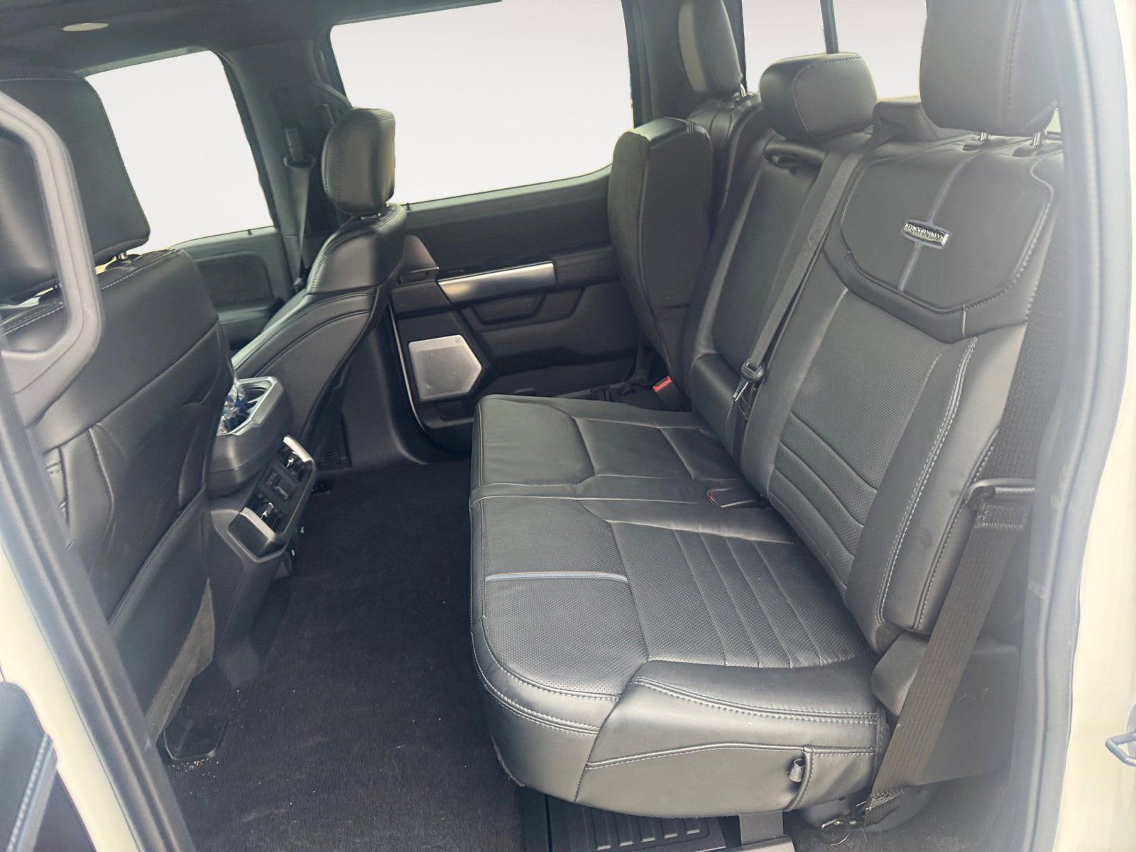 Used 2024 Ford F150 Platinum image 13