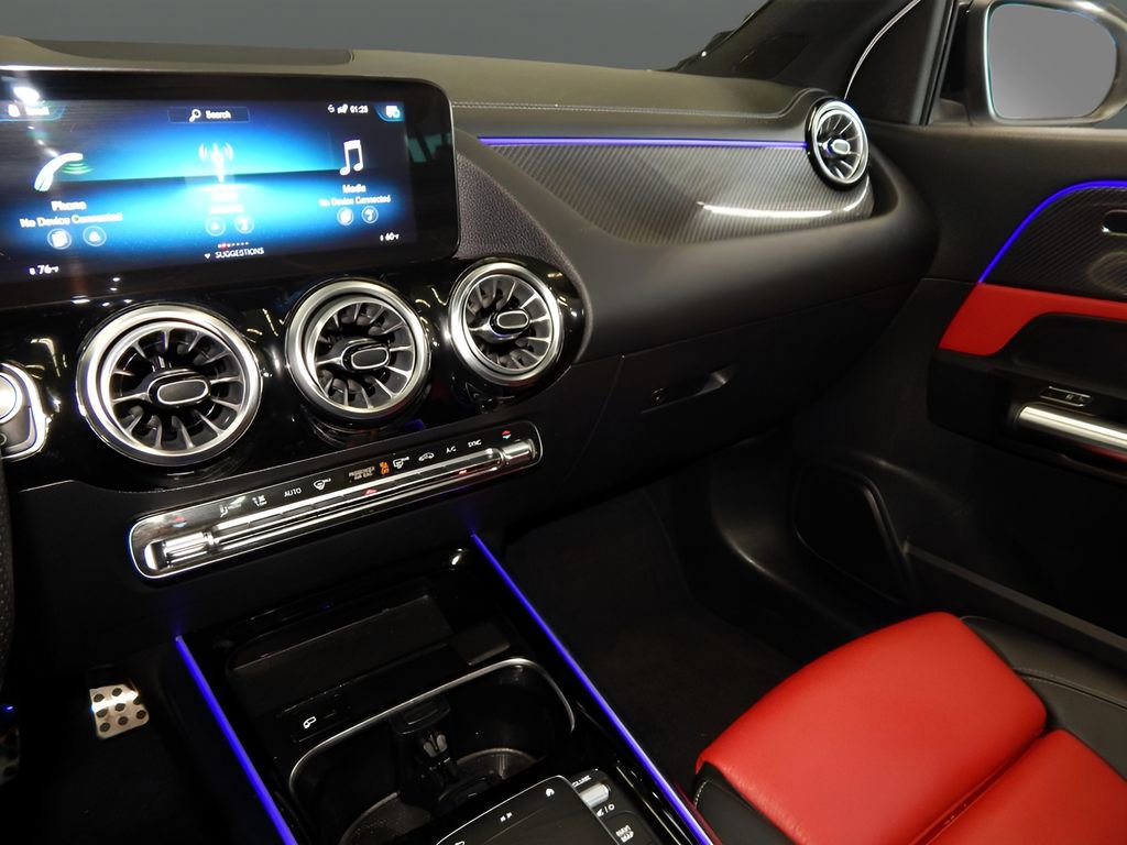 Used 2022 Mercedes-Benz GLA 35 AMG 4MATIC image 13