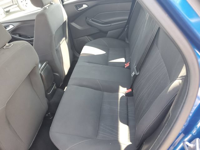 Used 2018 Ford Focus SE FWD image 25