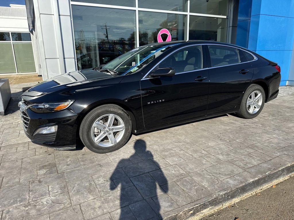 Used 2025 Chevrolet Malibu LS w/ Driver Confidence Package
