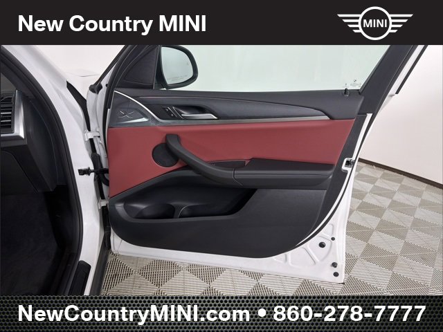 Used 2024 BMW X3 xDrive30i w/ Premium Package image 18