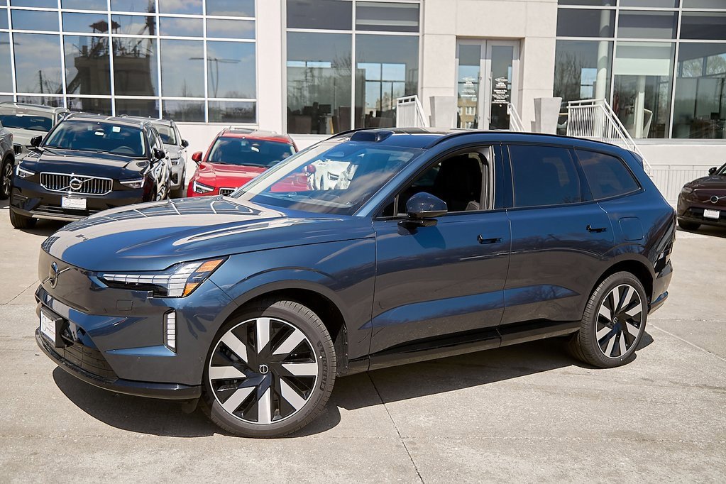 New 2025 Volvo EX90 Ultra image 3