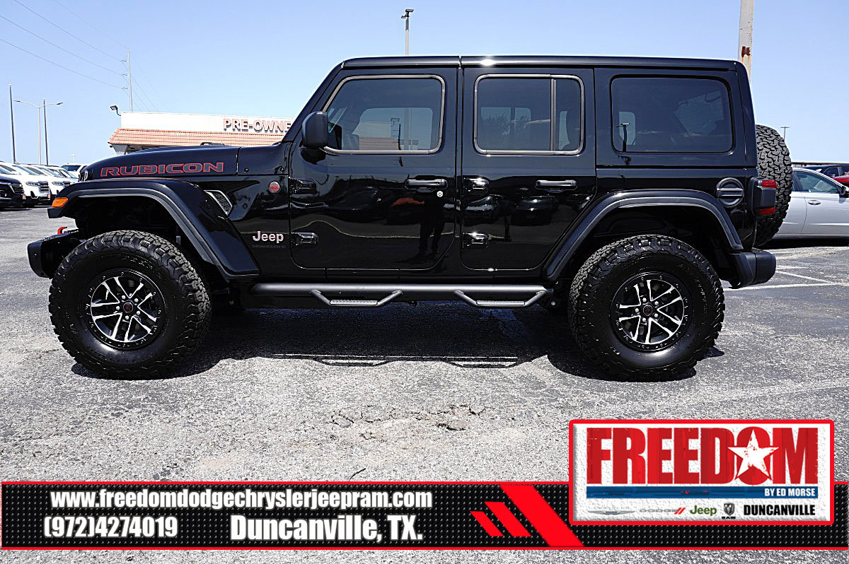 Certified 2026 Jeep Wrangler Unlimited Rubicon AWD/4WD image 2