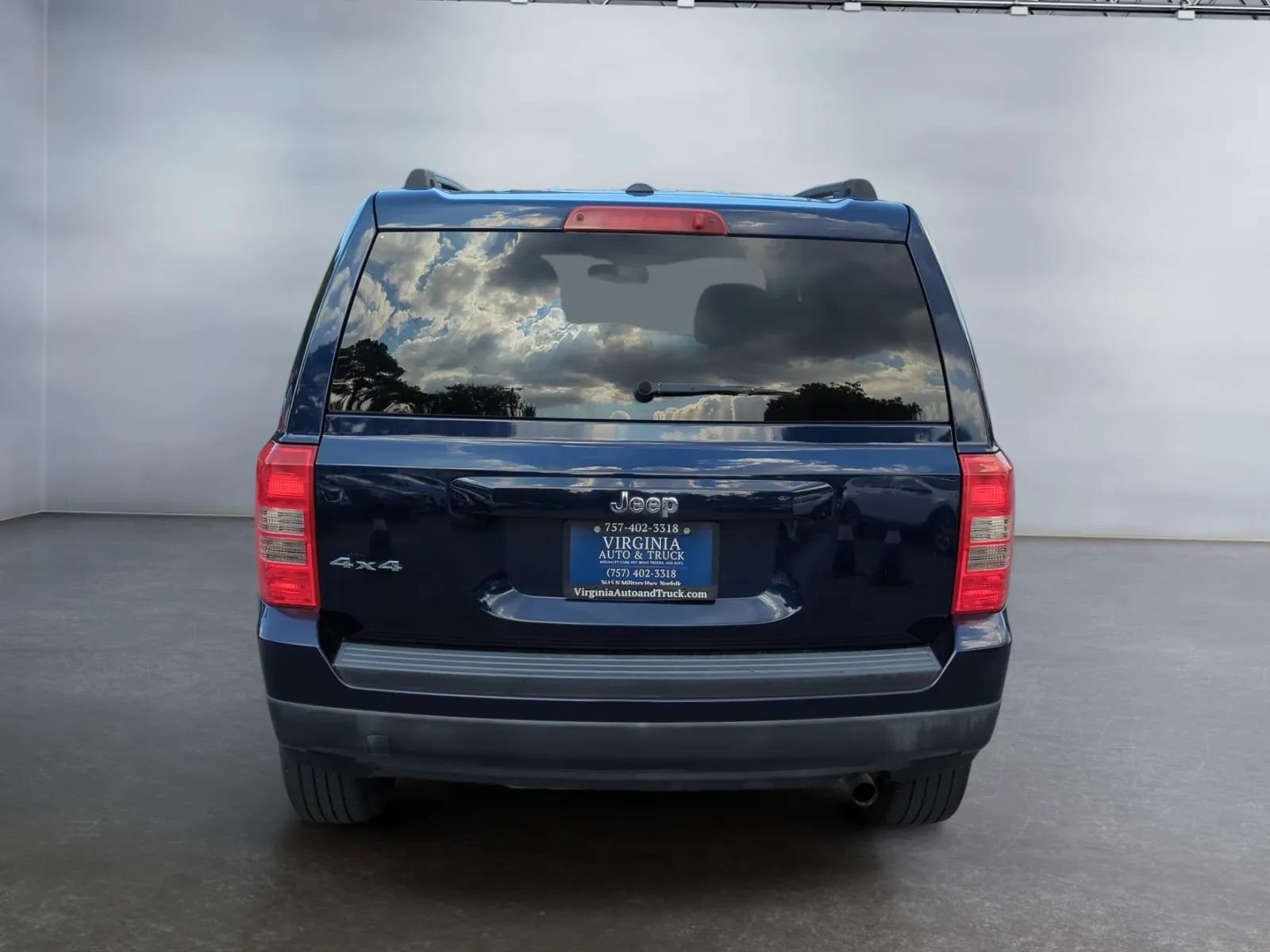 Used 2016 Jeep Patriot Sport w/ Power Value Group AWD/4WD image 8