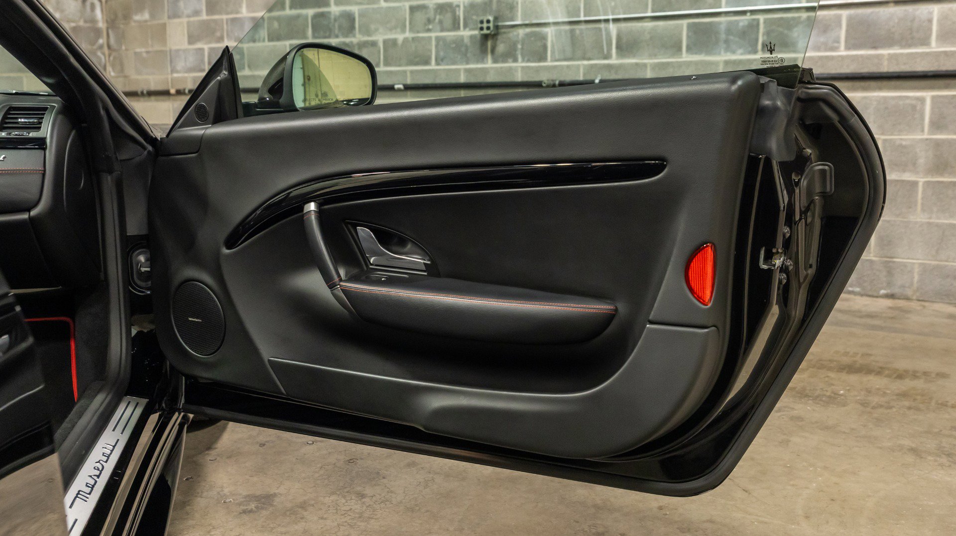 Used 2018 Maserati GranTurismo MC image 49