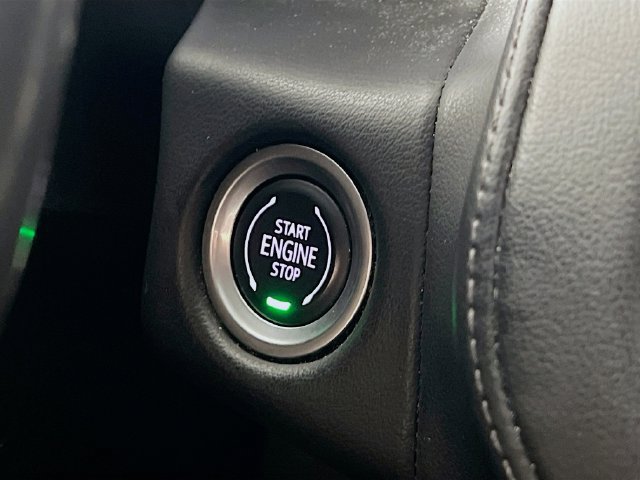 Used 2022 Chevrolet Suburban LT AWD/4WD image 16