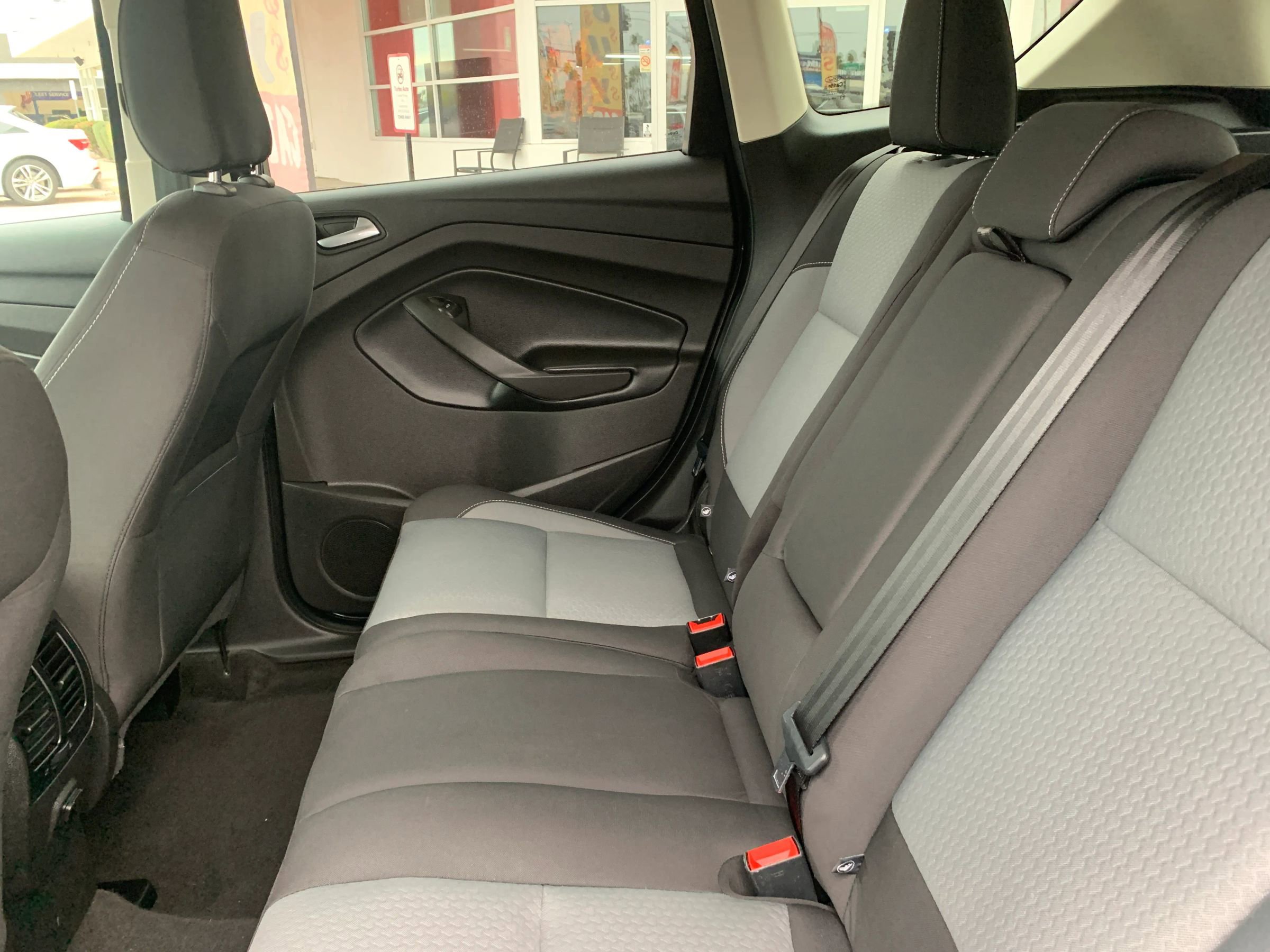 Used 2018 Ford Escape SE w/ SE Sync 3 Package image 35