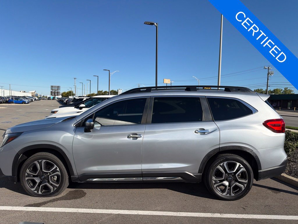 Used 2023 Subaru Ascent Touring AWD/4WD image 5
