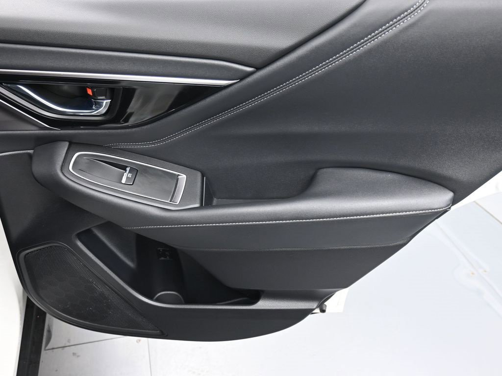 Used 2024 Subaru Outback Limited image 16