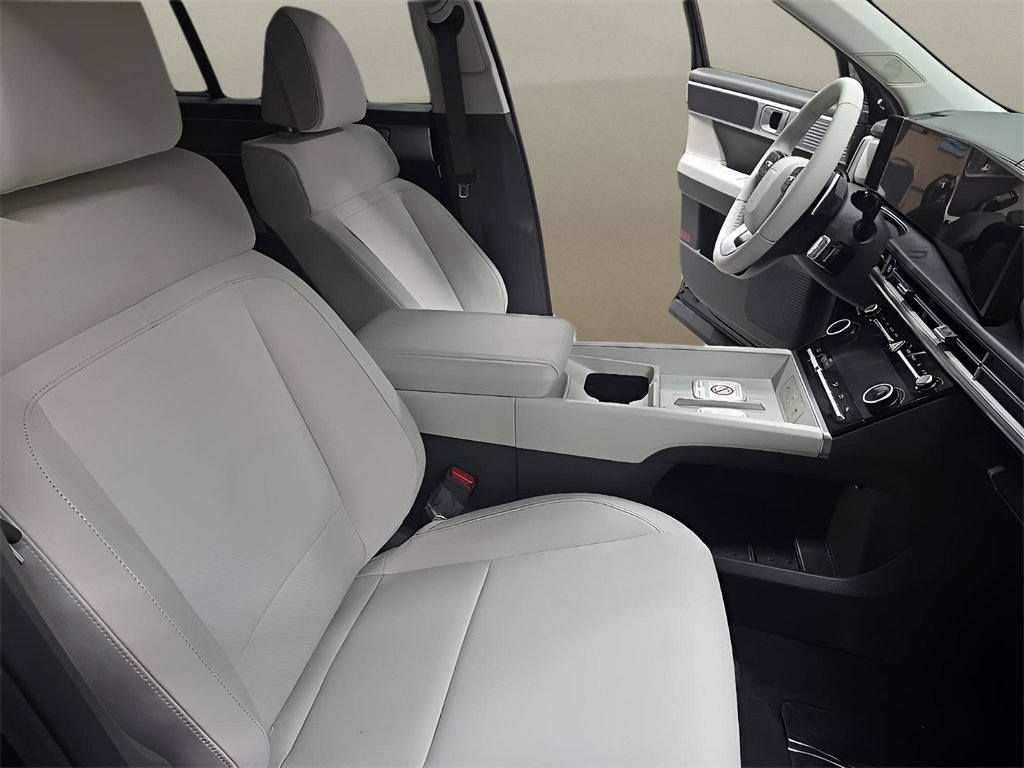 New 2026 Hyundai Santa Fe SE image 20