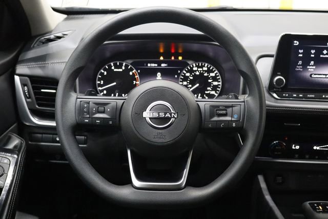 Used 2024 Nissan Rogue SV image 23