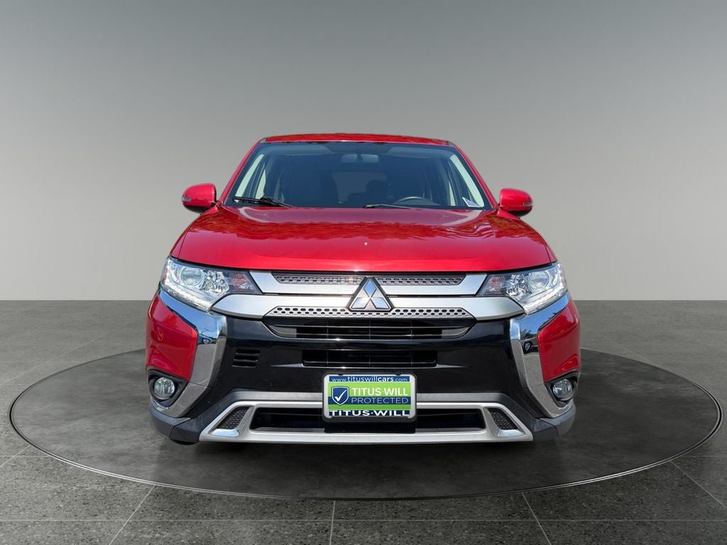 Used 2019 Mitsubishi Outlander SE AWD/4WD image 2