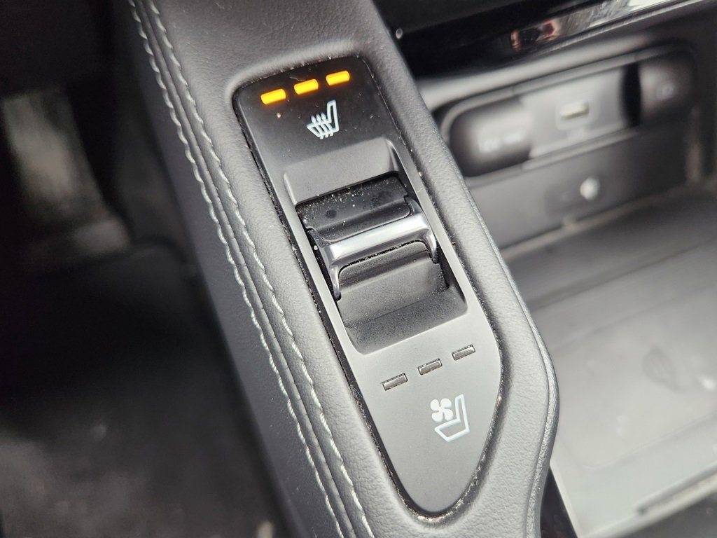 Used 2022 Kia Telluride EX w/ EX Premium Package image 47