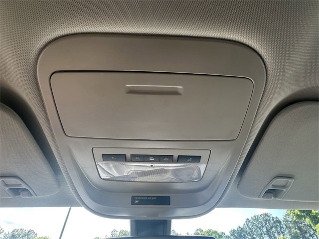 Used 2022 Chevrolet Colorado LT w/ LT Convenience Package image 29