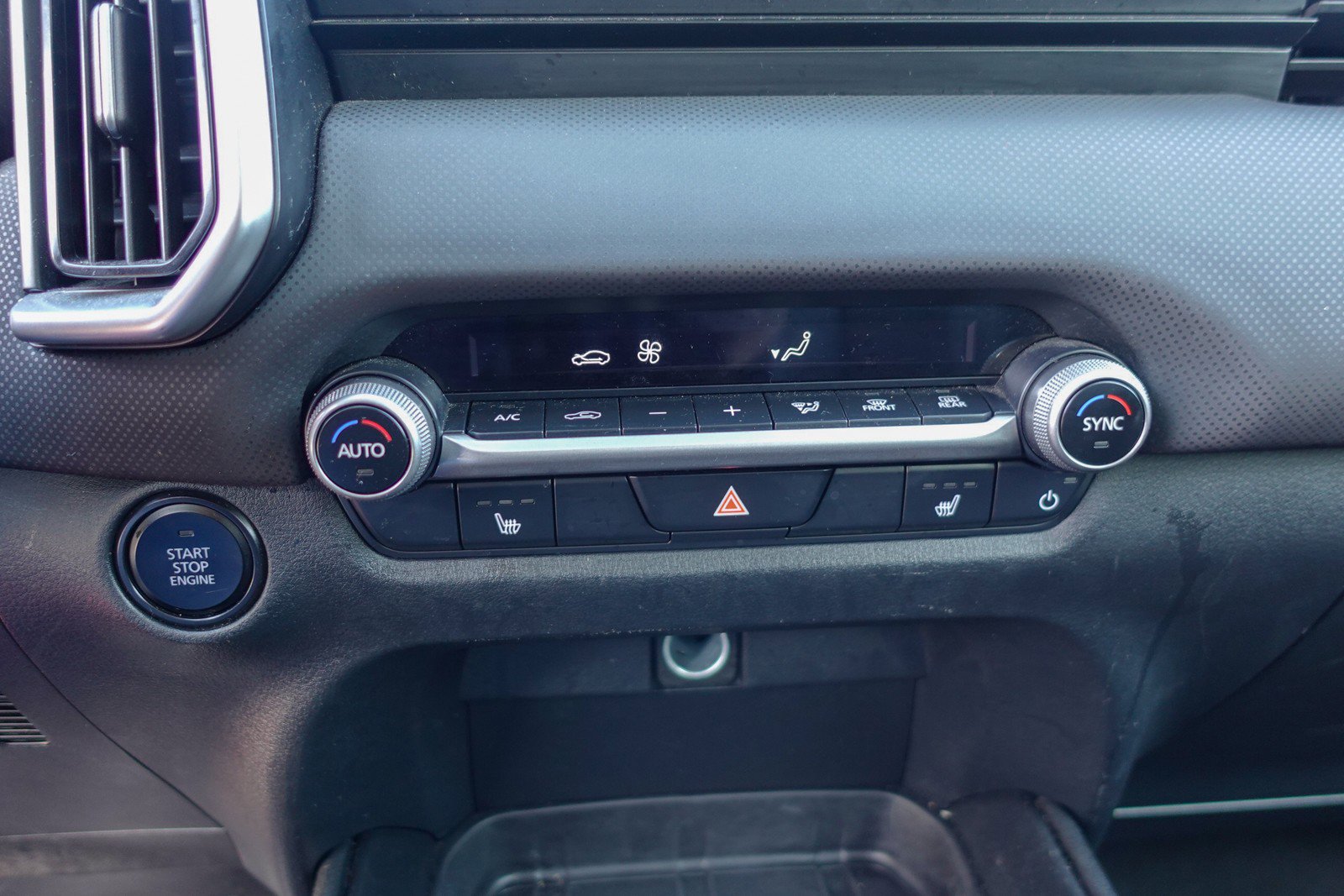 Certified 2024 MAZDA CX-50 AWD 2.5 S w/ Preferred Package image 19