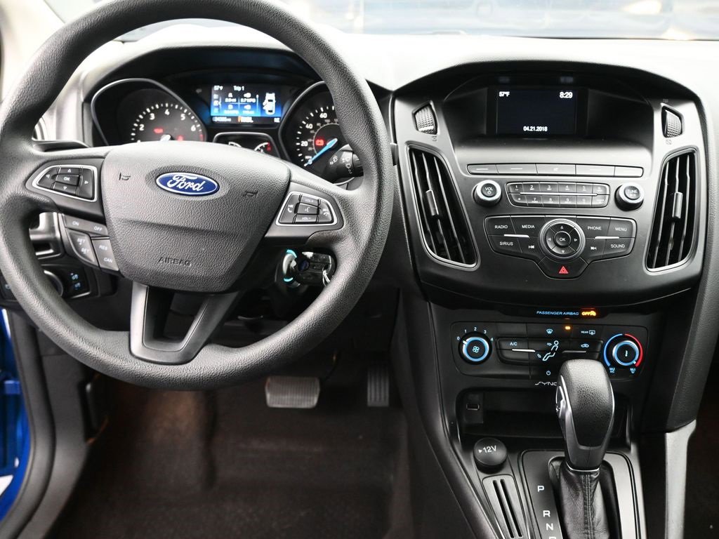 Used 2018 Ford Focus SE image 11
