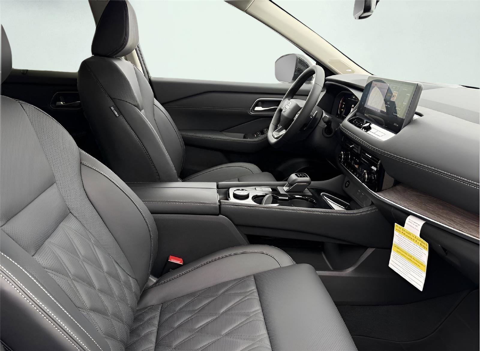 New 2026 Nissan Rogue Platinum image 29