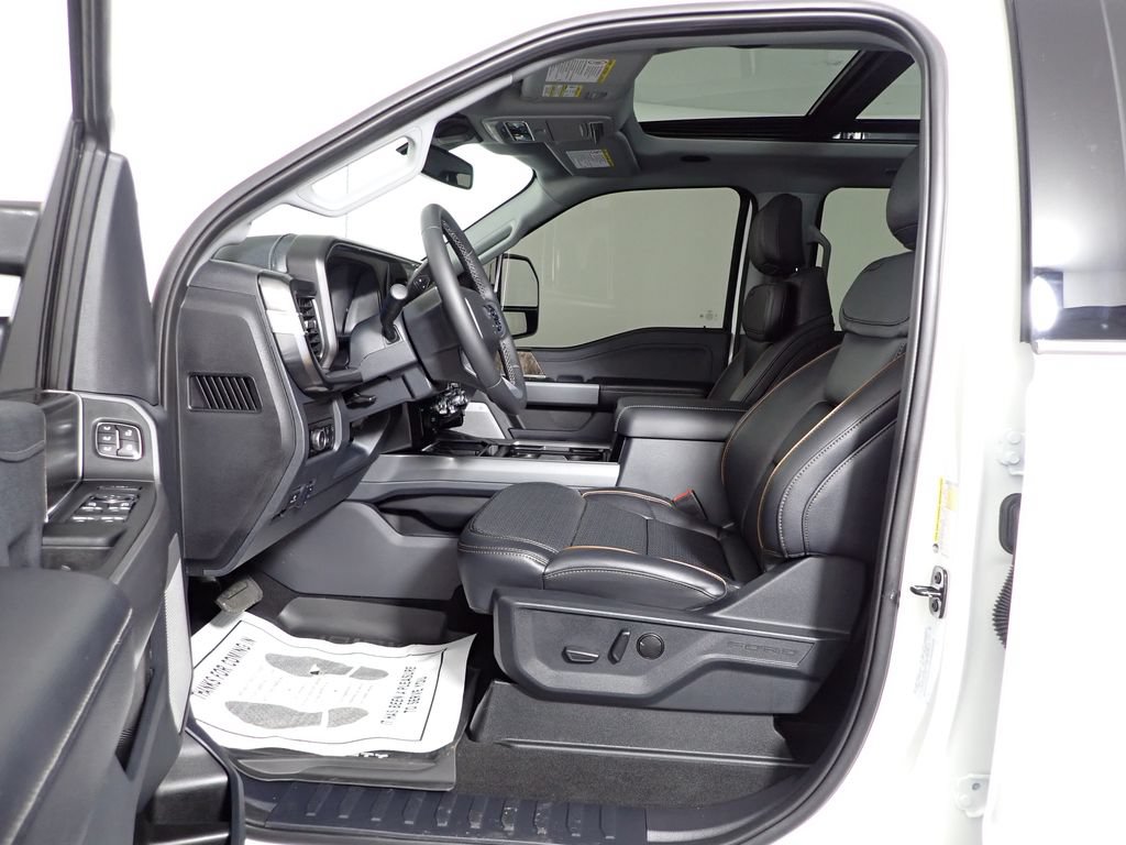 Used 2026 Ford F450 Lariat w/ Lariat Ultimate Package AWD/4WD image 25