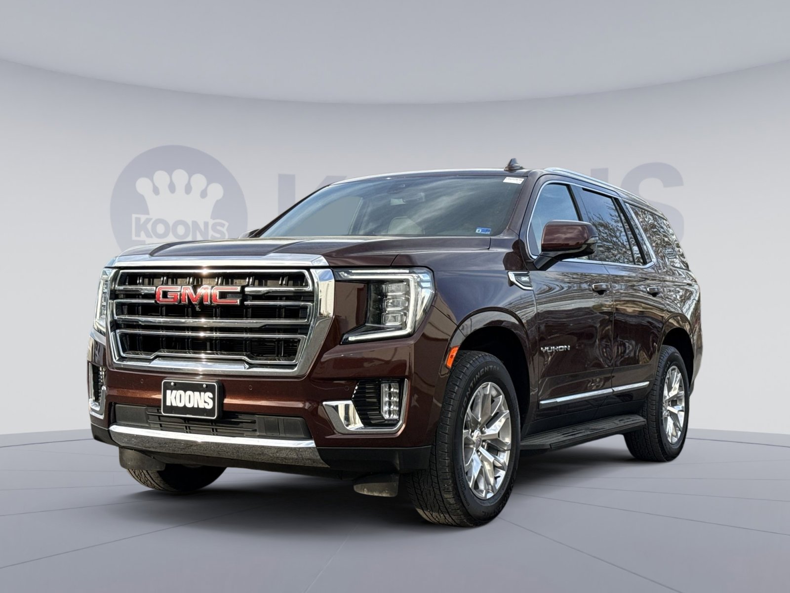 Used 2022 GMC Yukon SLT w/ SLT Luxury Package AWD/4WD image 1