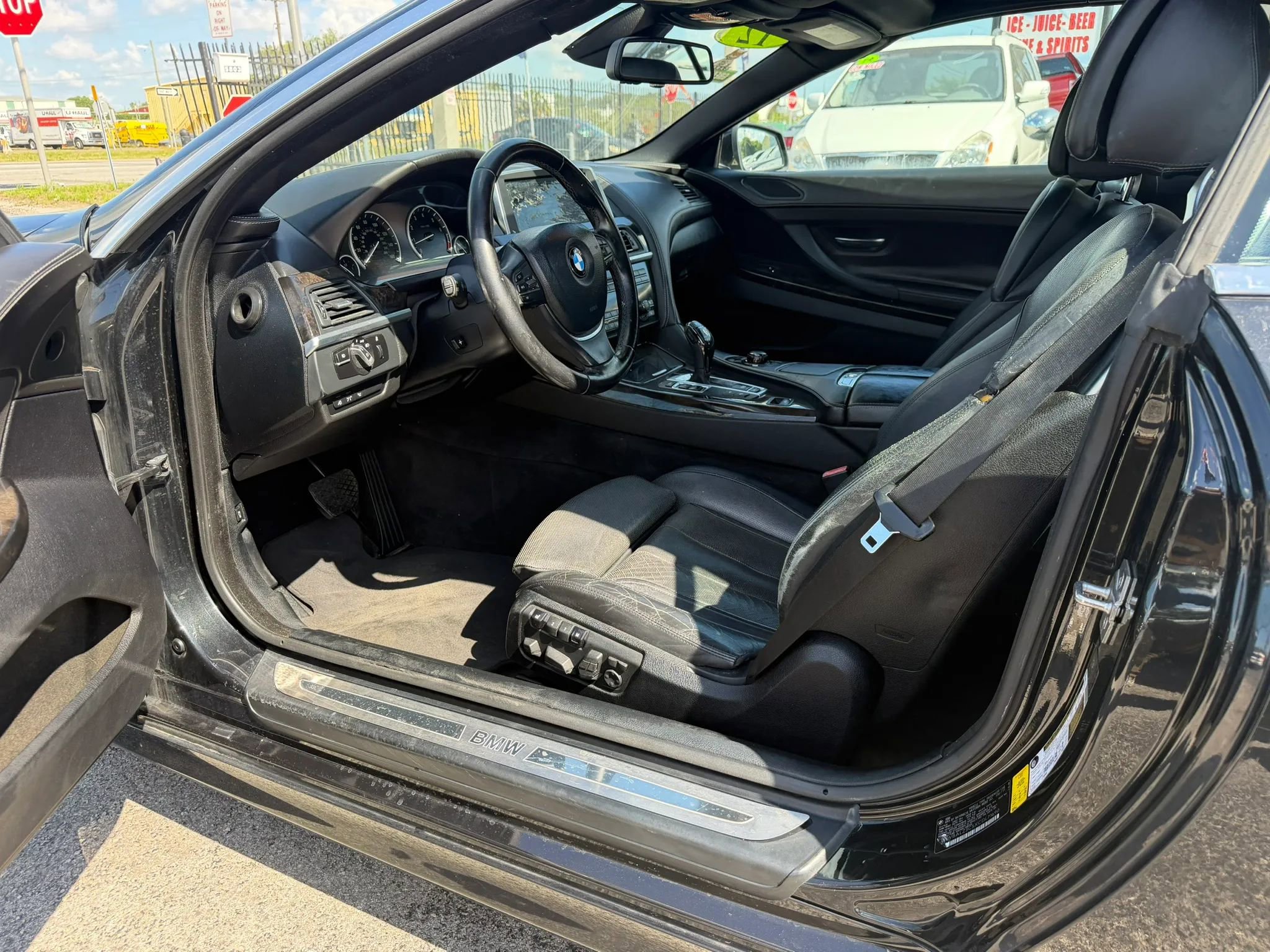 Used 2012 BMW 650i Convertible image 12