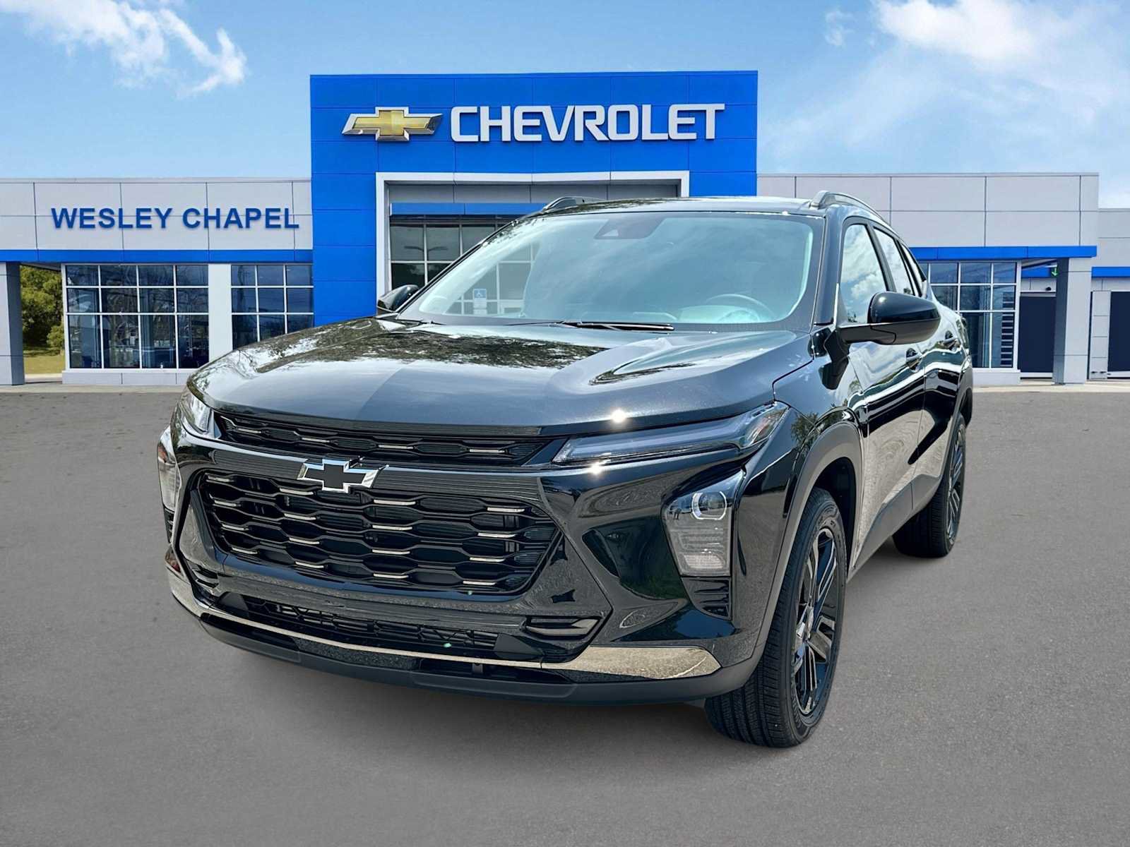 New 2026 Chevrolet Trax ACTIV w/ Sunroof Package FWD image 1